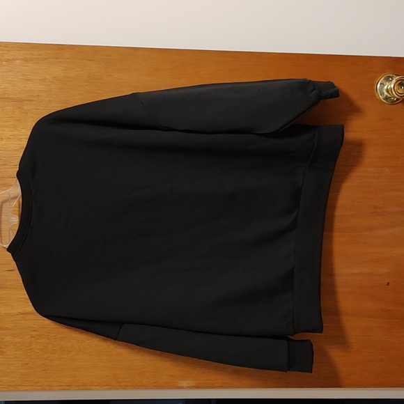 Ladies Vine And Valley Black Sweatshirt Size Medium - Picture 3 of 4